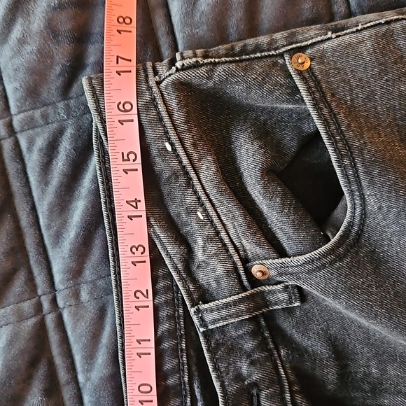 A&F | 90s Straight Mid Rise Jeans in Washed Black| Sz 31| Grunge, Normcore, 90s - Picture 6 of 9